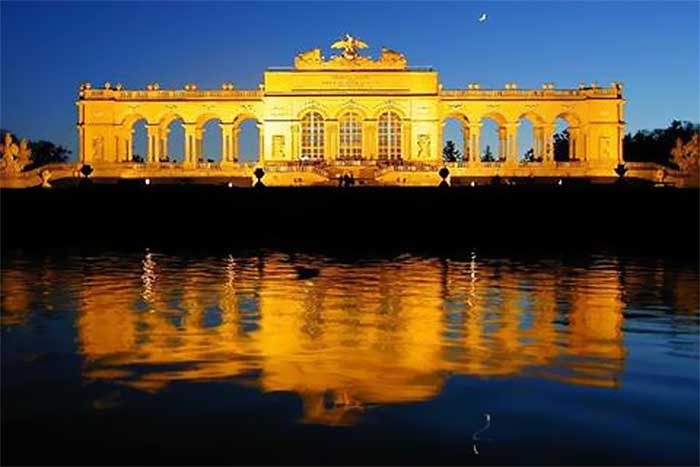 Golden shine – Vienna